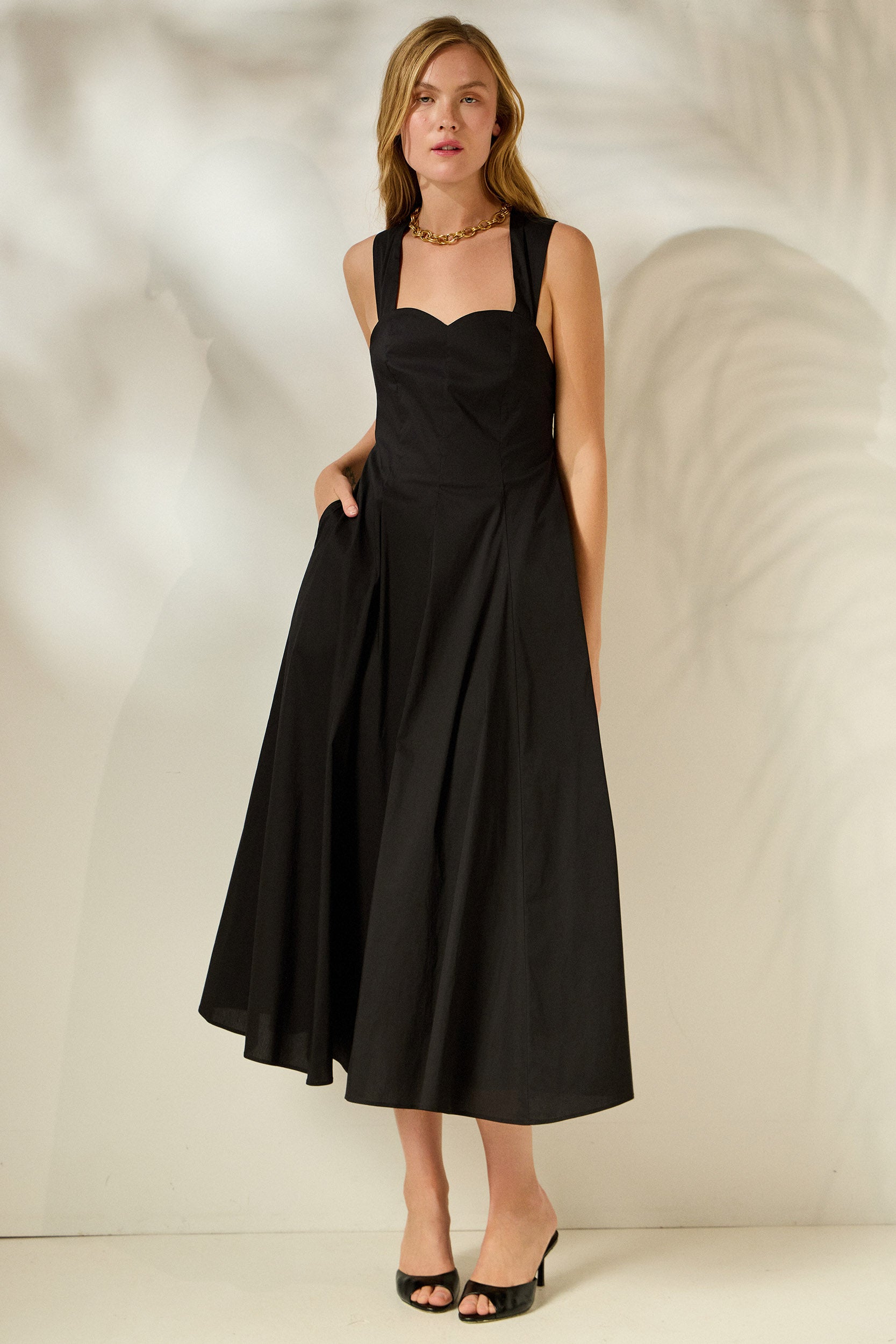 ‘MARIANNA’ ΒΑΜΒΑΚΕΡΟ ΜΙΝΤΙ ΦΟΡΕΜΑ (BLACK) MAMOUSH