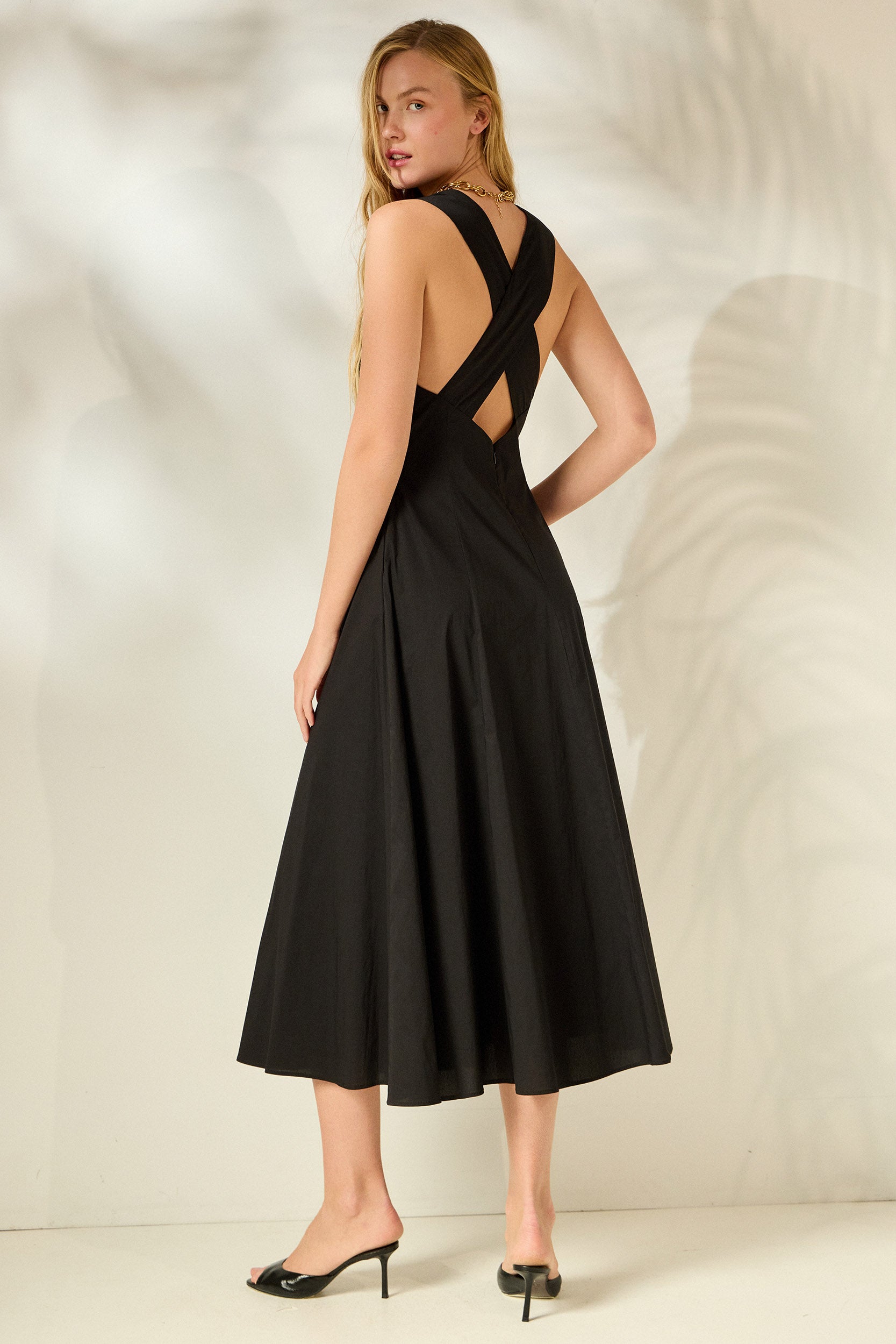 ‘MARIANNA’ ΒΑΜΒΑΚΕΡΟ ΜΙΝΤΙ ΦΟΡΕΜΑ (BLACK) MAMOUSH