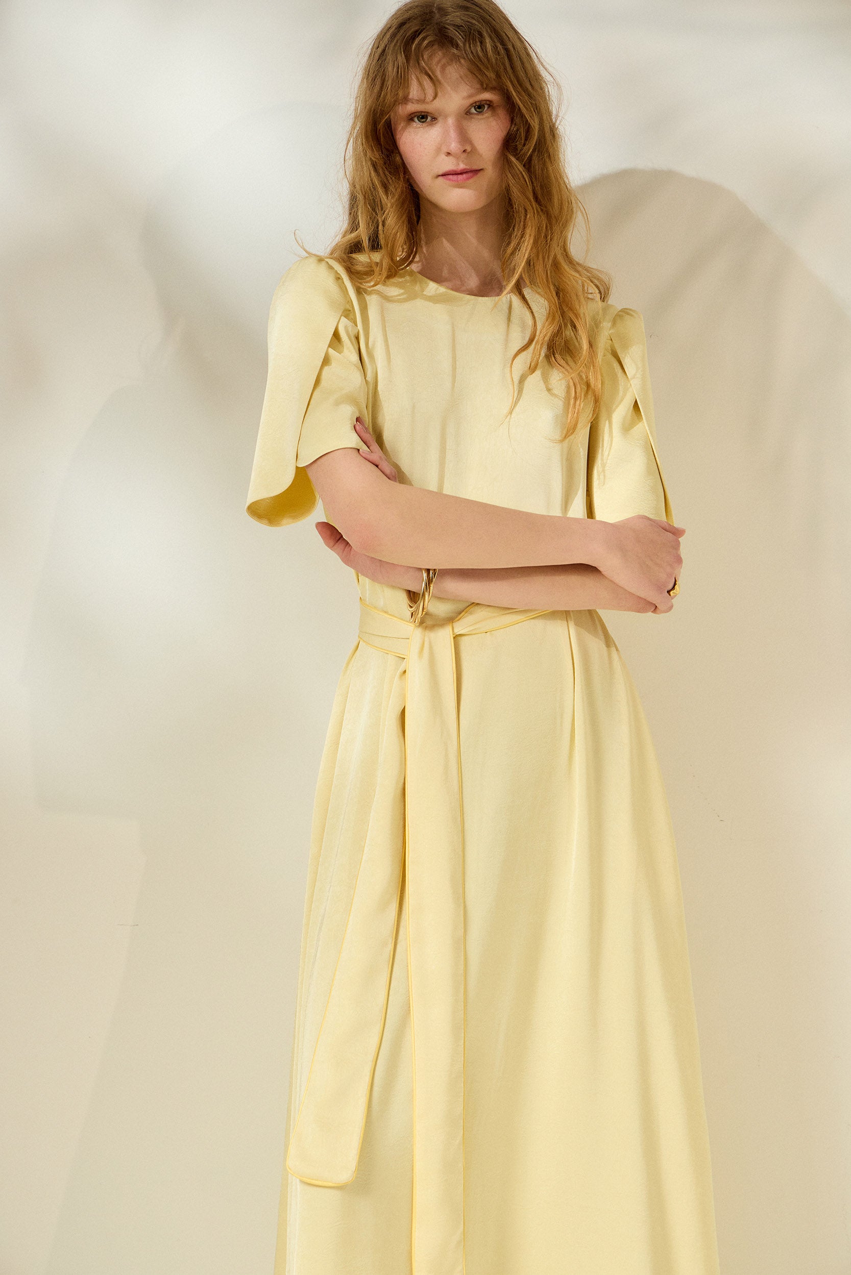 'LYDIA' ΣΑΤΕΝ ΜΙΝΤΙ ΦΟΡΕΜΑ (PALE YELLOW) MAMOUSH