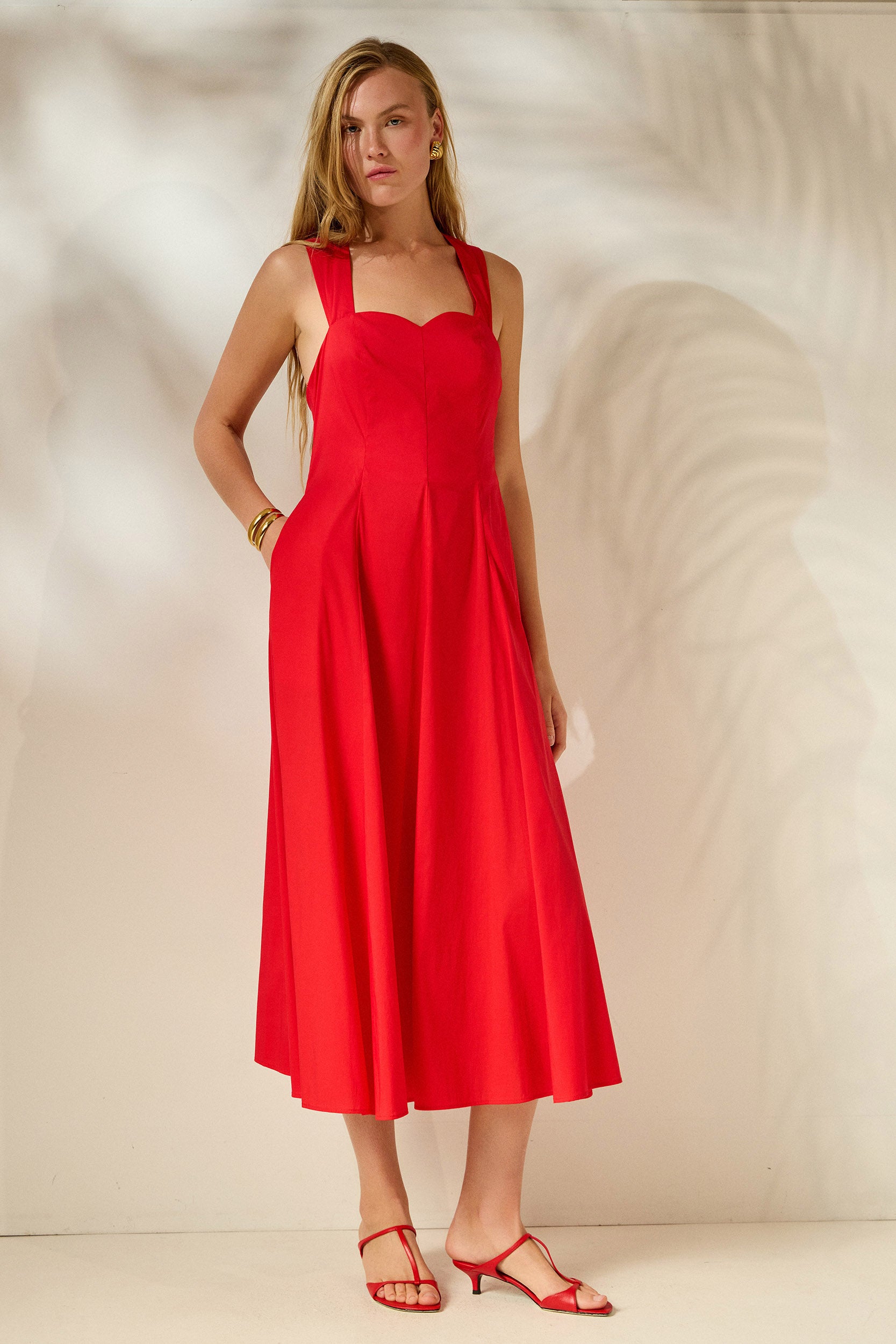 ‘MARIANNA’ ΒΑΜΒΑΚΕΡΟ ΜΙΝΤΙ ΦΟΡΕΜΑ (RED) MAMOUSH