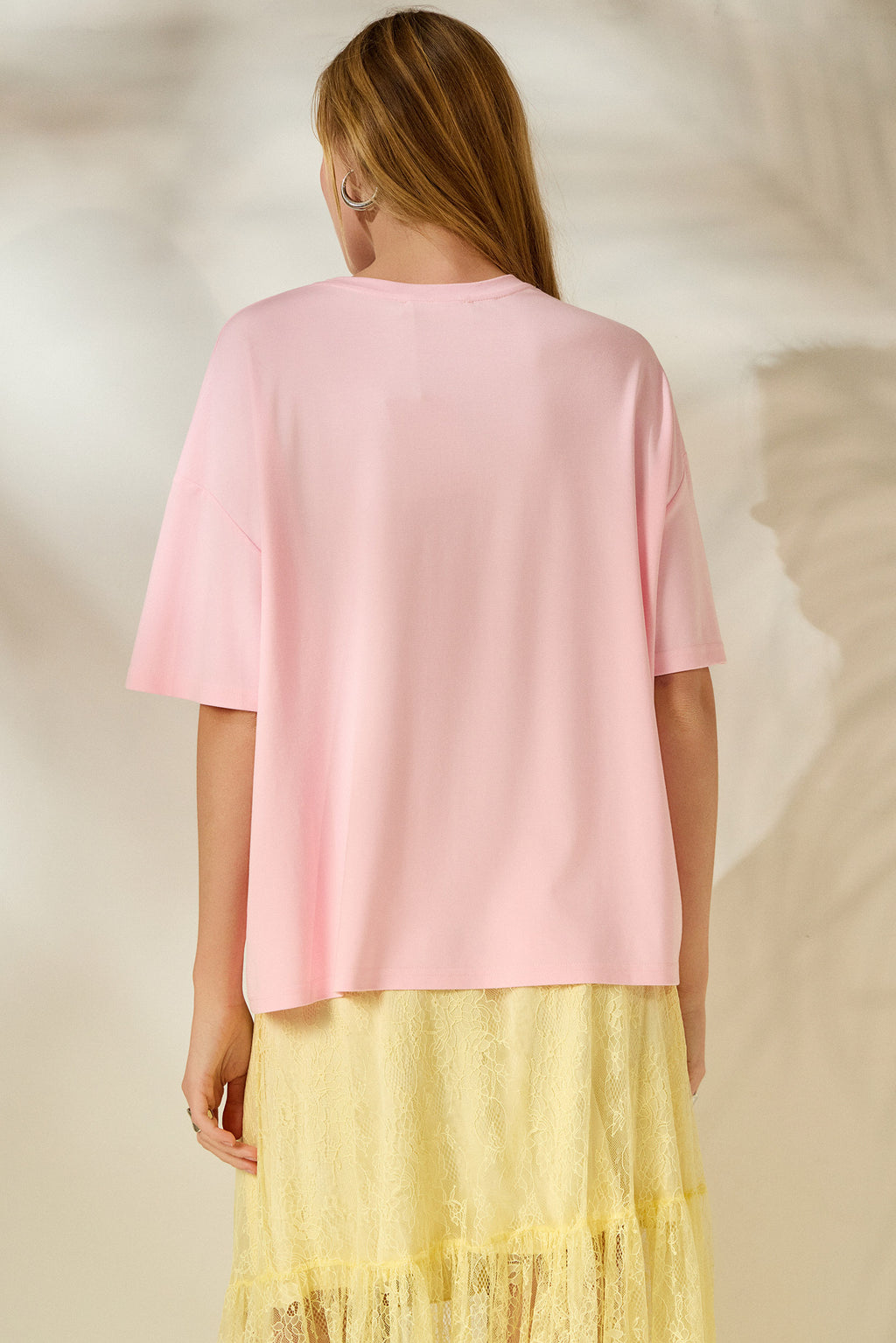 ‘VIOLET’ STRAWBERRIES T-SHIRT (PINK) MAMOUSH