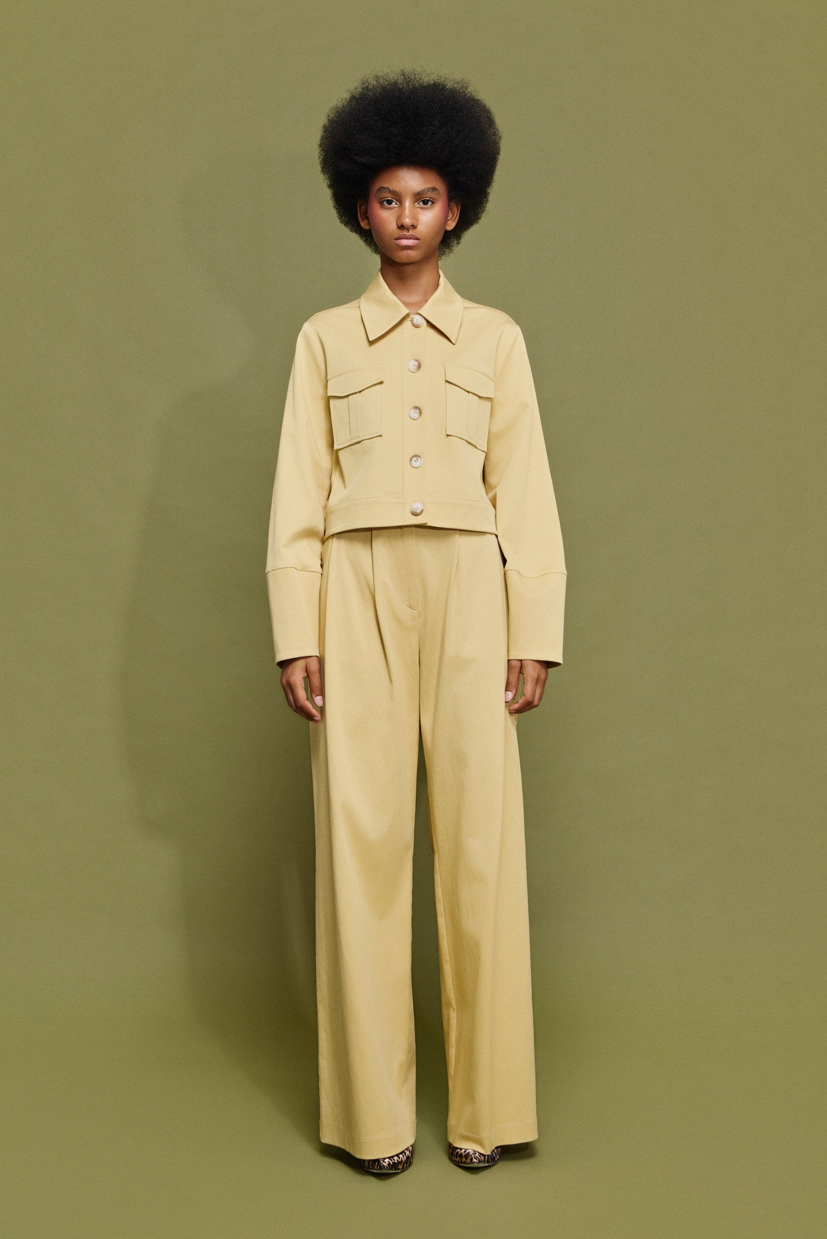 SCARLET' ΚΟΝΤΟ JACKET ΜΕ ΤΣΕΠΕΣ (BUTTER YELLOW) MAMOUSH