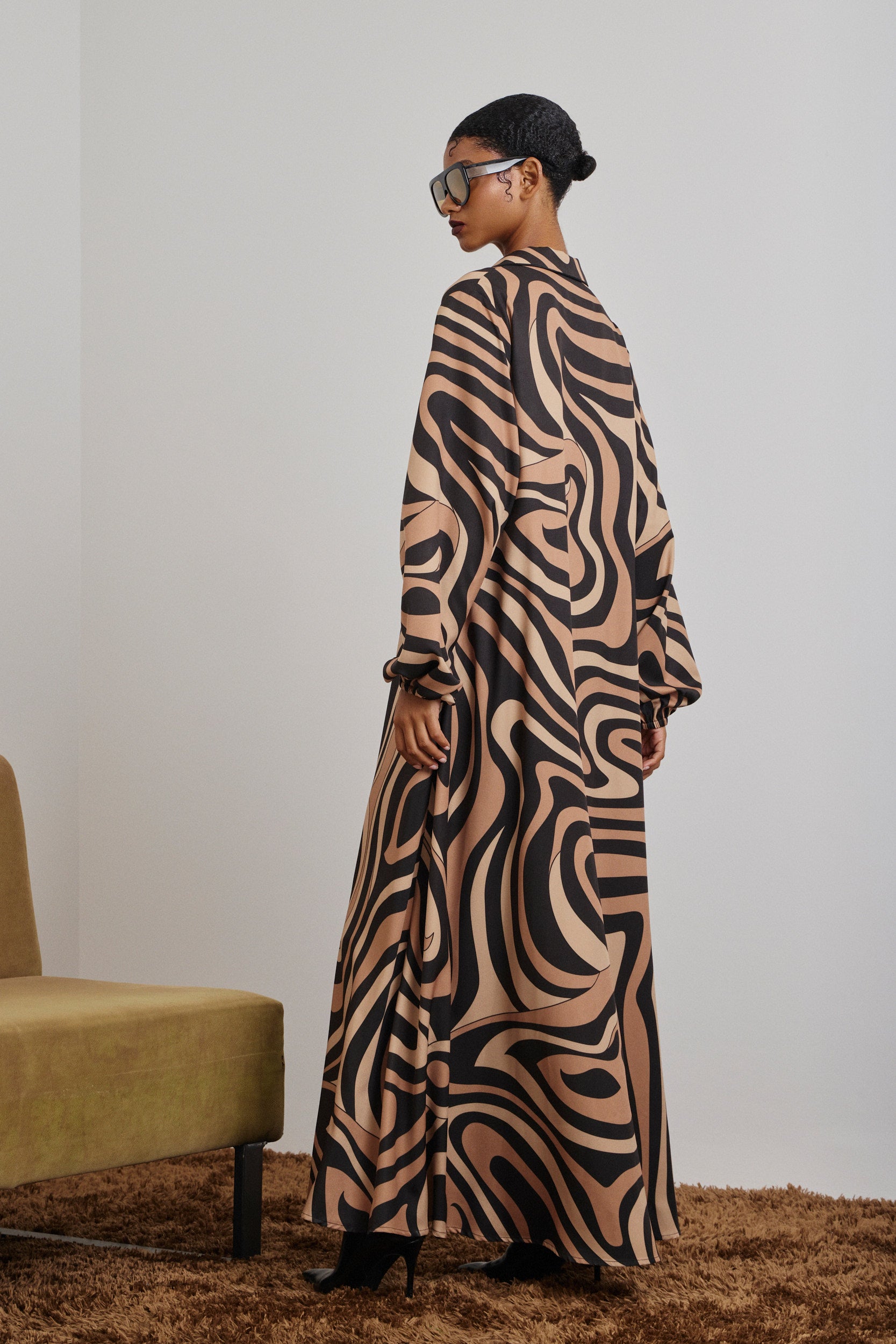 ELLI' ΣΕΜΙΖΙΕ ΜΑΞΗ ΦΟΡΕΜΑ (TYPE) MAMOUSH