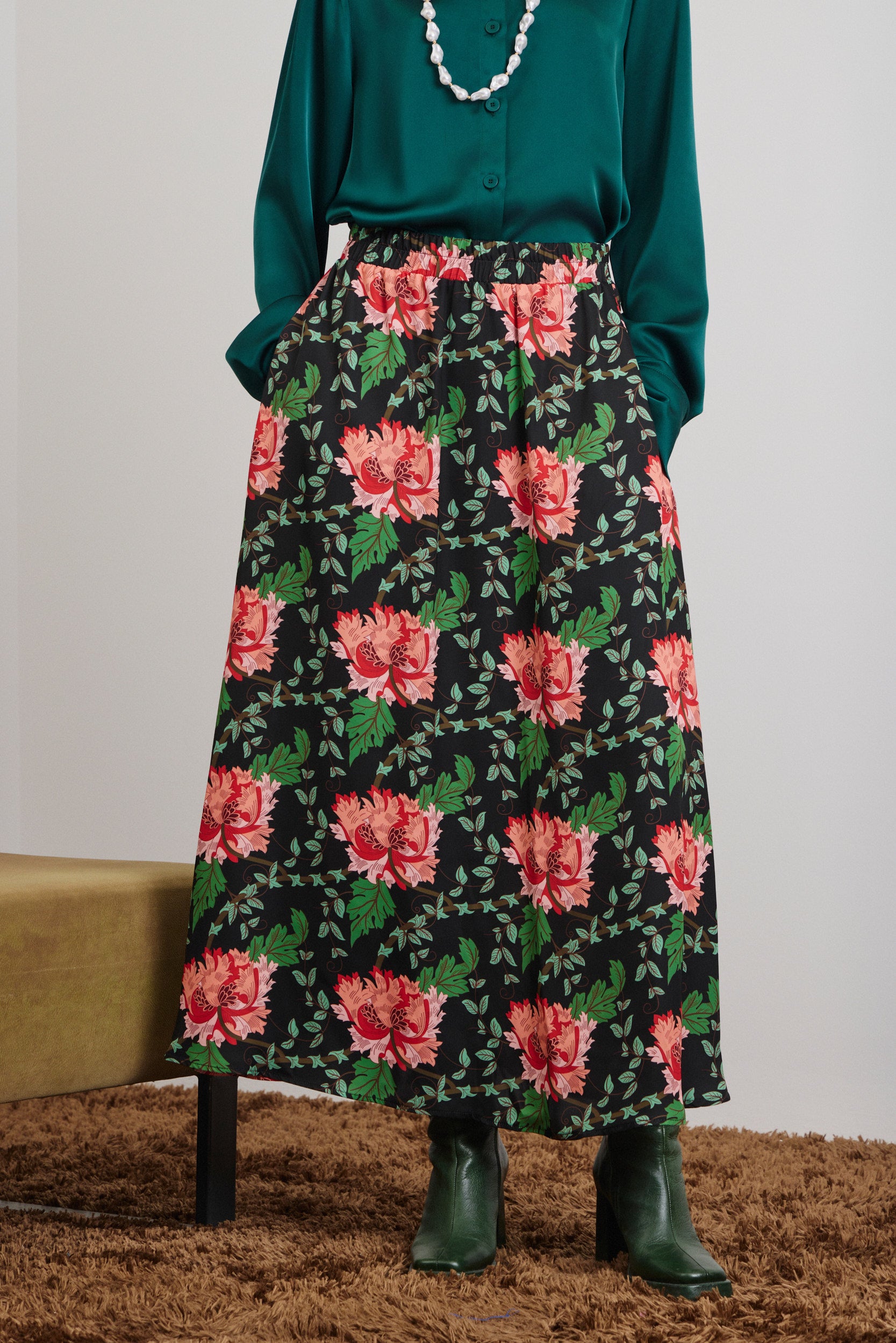 ‘IRIS’ ΜΙΝΤΙ ΦΟΥΣΤΑ ΜΕ ΛΑΣΤΙΧΟ (TYPE) MAMOUSH