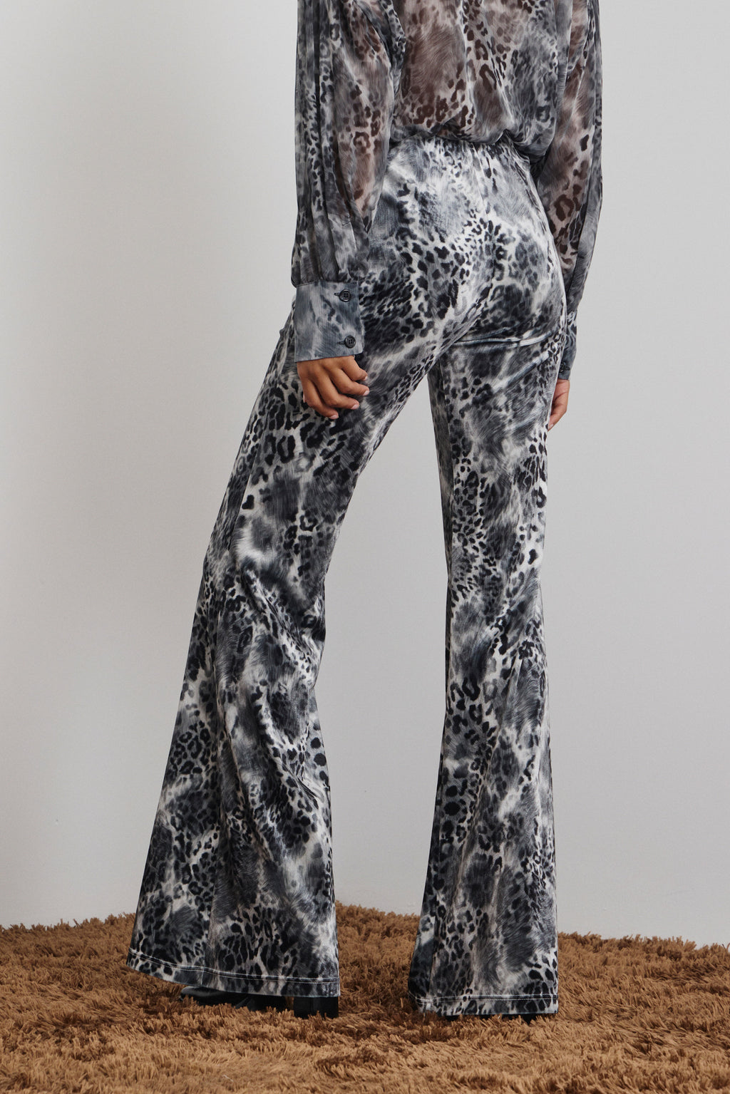 REA' ΕΛΑΣΤΙΚΟ ΠΑΝΤΕΛΟΝΙ ANIMAL PRINT (GRAY) MAMOUSH