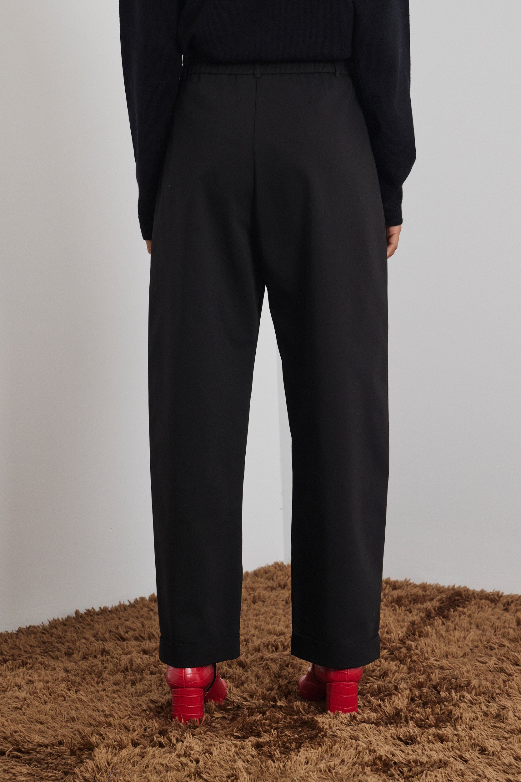 ‘NORA’ ΠΑΝΤΕΛΟΝΙ (BLACK) MAMOUSH