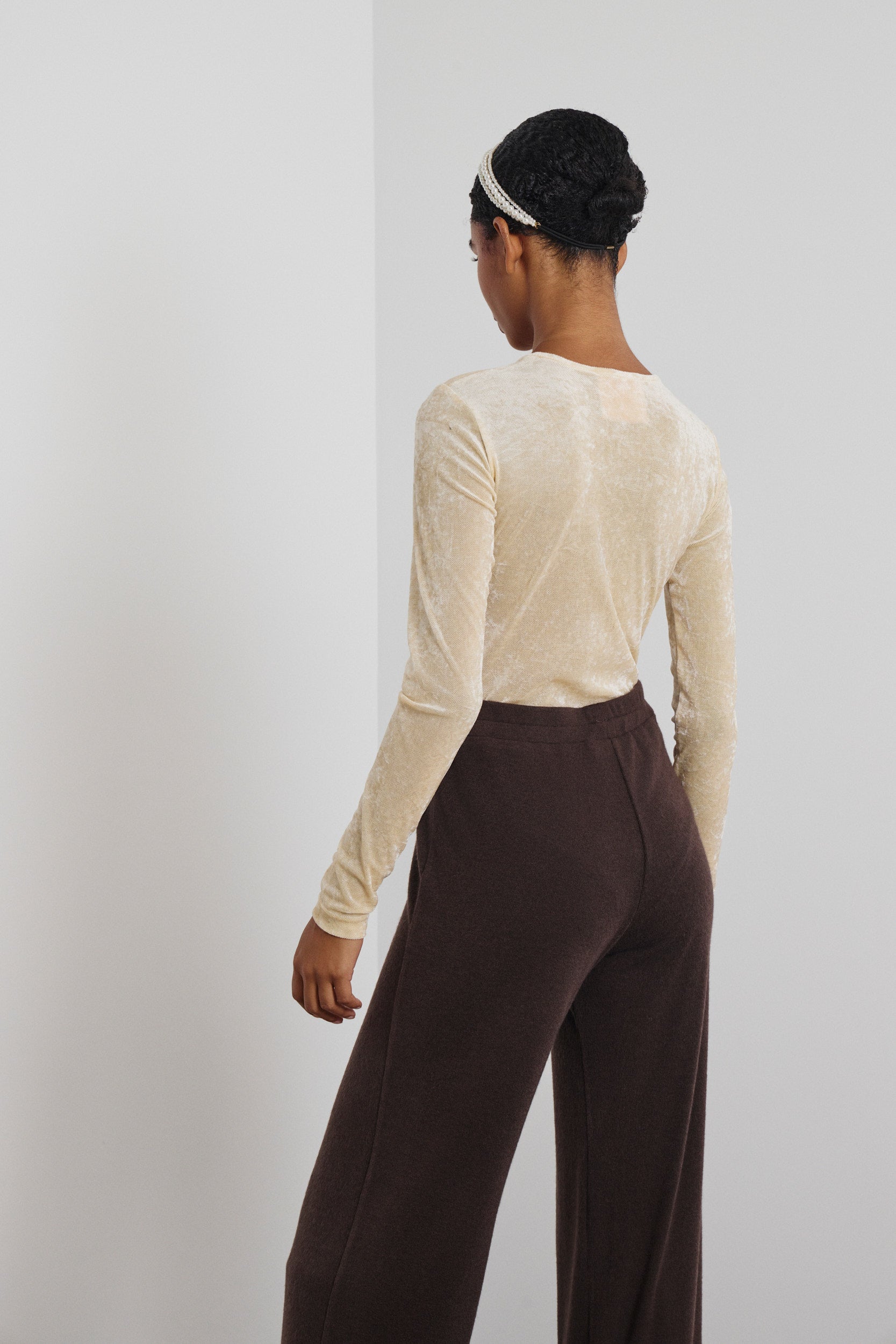 CHARLOTTE' ΒΕΛΟΥΔΙΝΟ ΚΟΡΜΑΚΙ (OFF WHITE) MAMOUSH