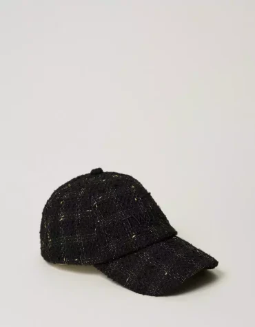 ΚΑΠΕΛΟ ‘BASEBALL’ BOUCLE ΜΕ ΛΟΓΟΤΥΠΟ TWINSET ACCESSORY 2