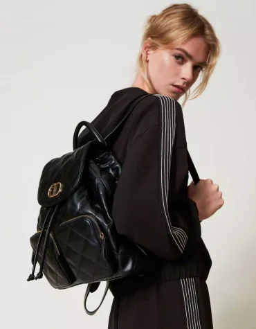 ‘AUDREY’ ΚΑΠΙΤΟΝΕ BACKPACK ΜΕ OVAL T (BLACK) TWINSET ACCESSORY 2