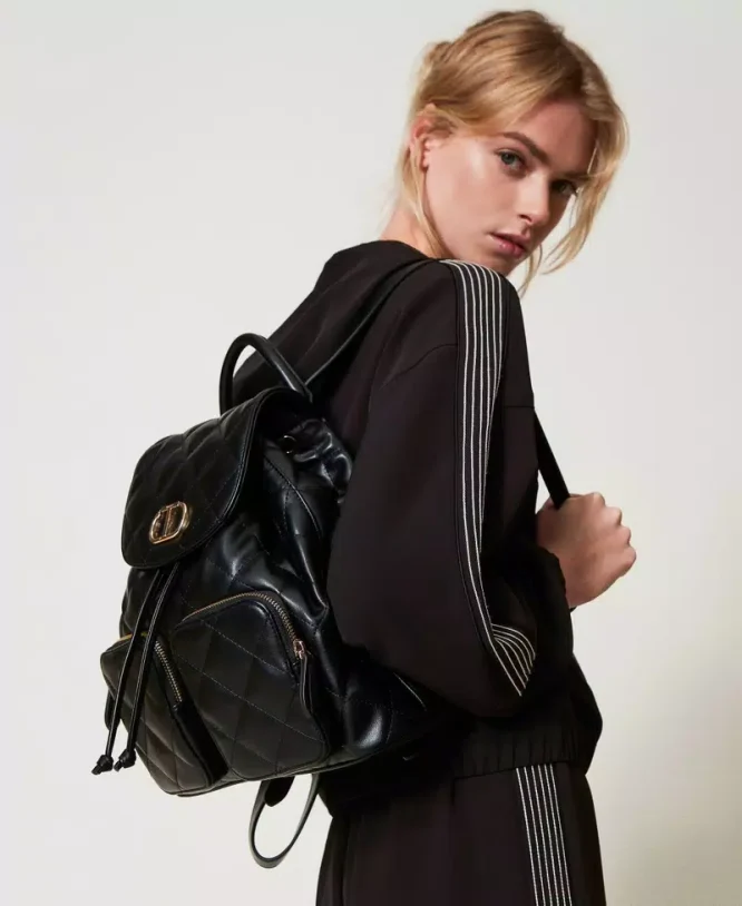 ‘AUDREY’ ΚΑΠΙΤΟΝΕ BACKPACK ΜΕ OVAL T (BLACK) TWINSET ACCESSORY 4